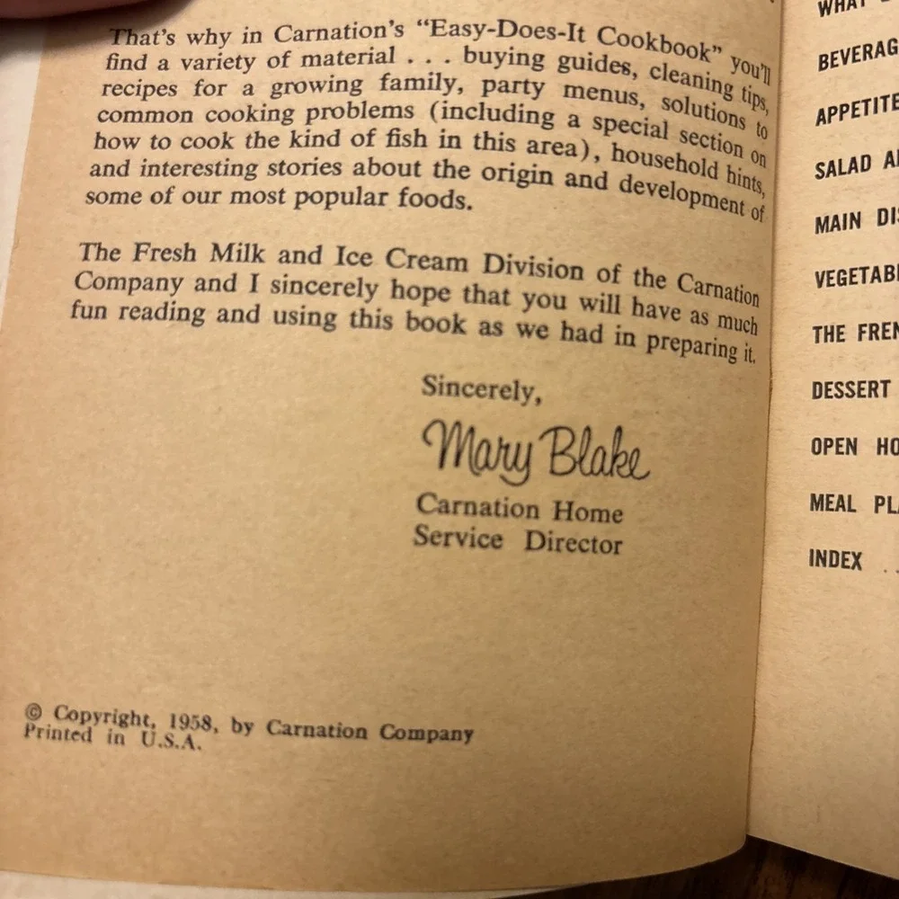 Vintage 1958 MMPB‎ Carnation's Easy-Does-It Cookbook Recipes Meals Kitchen Helps